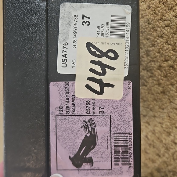 CHANEL Navy and Cream Flats with Floral Accent - Picture 13 of 14